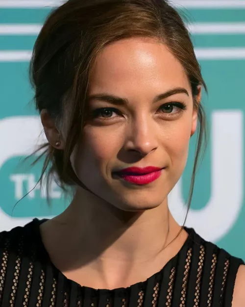 Kristin Kreuk  by Fatta_the_lan1992