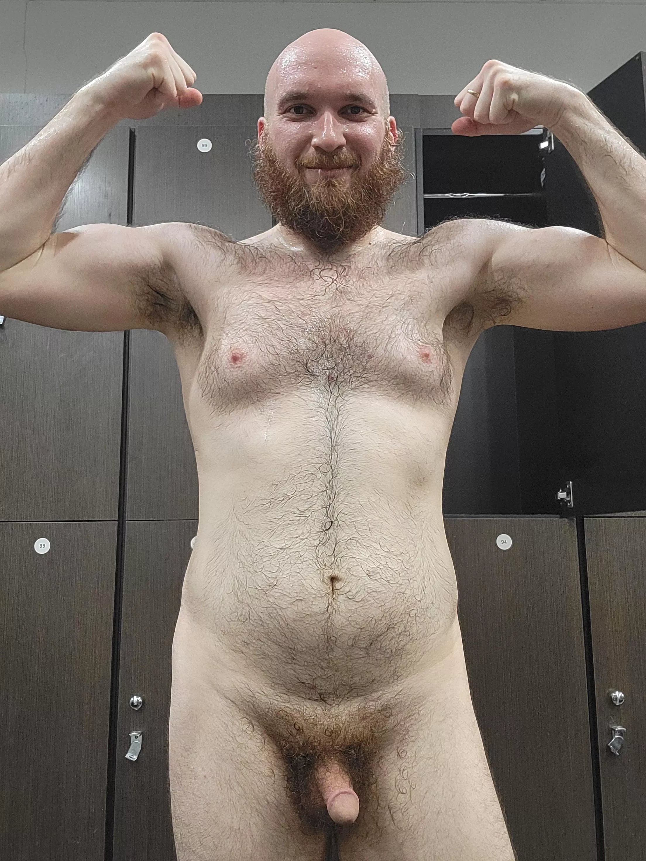 Love some hairy pits posted by Asilverstein1