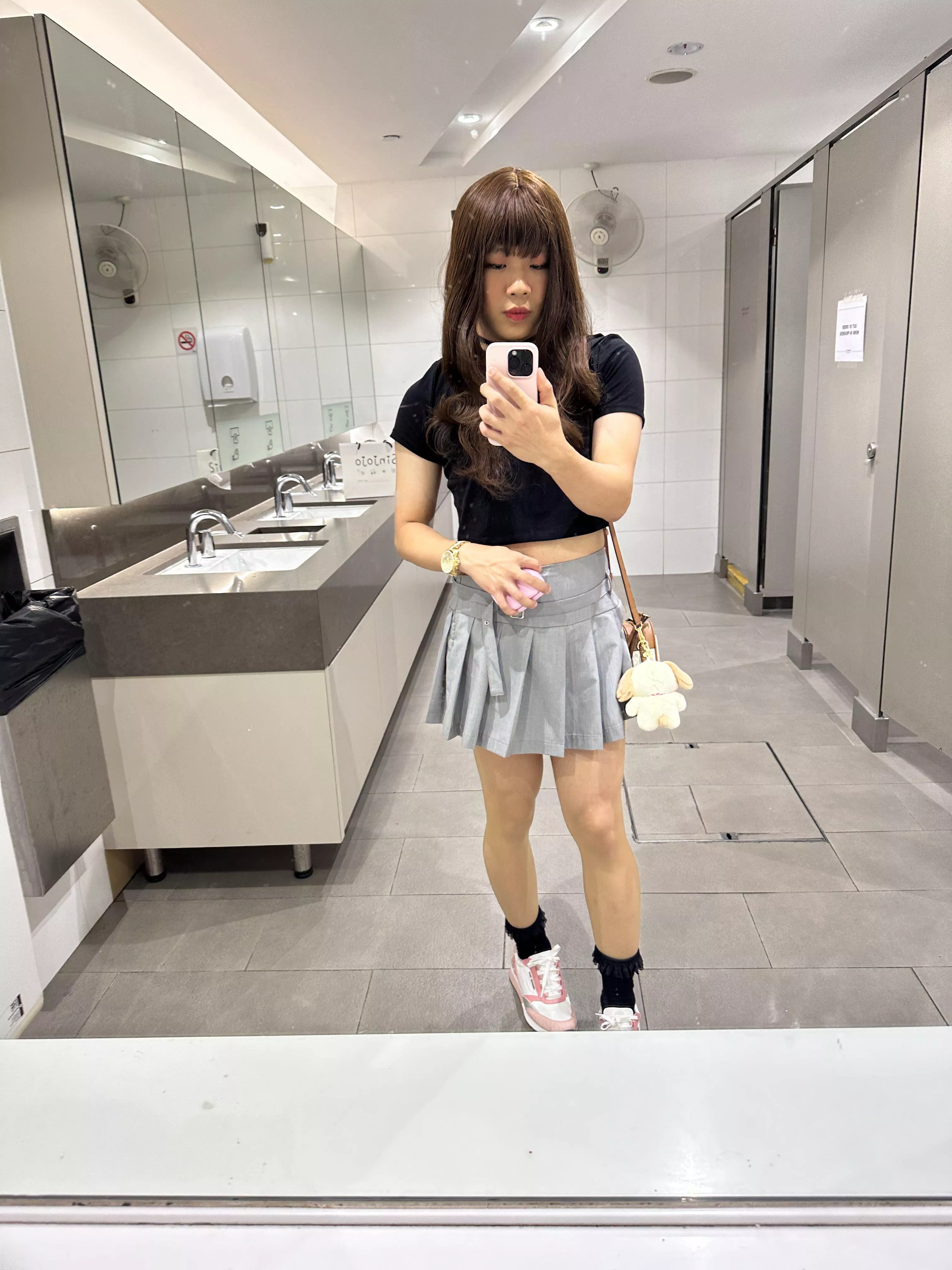 Love this post and outfit posted by BLUEYOLOBABY