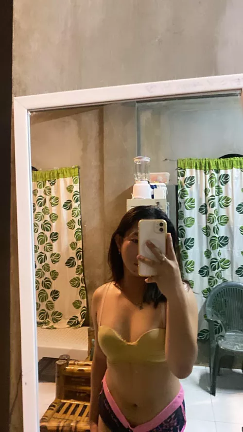 Make me sweat 💦 by Kylie_16xx