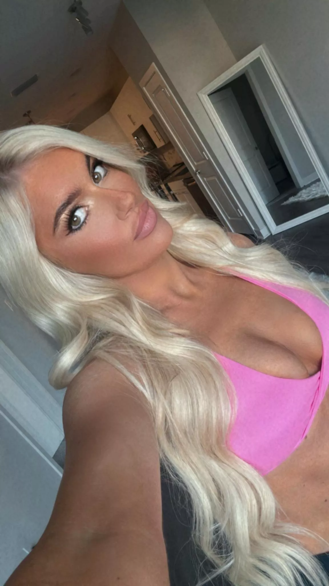 Mariah May posted by CuentaDeThrowaway6