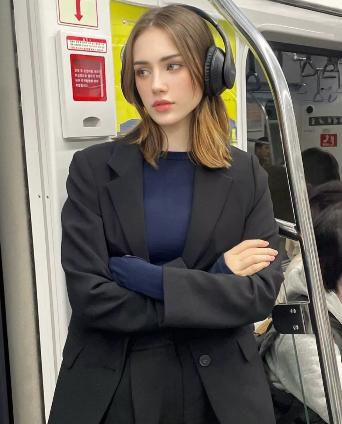 Mary Amber posted by Reasonable-Owl-3857