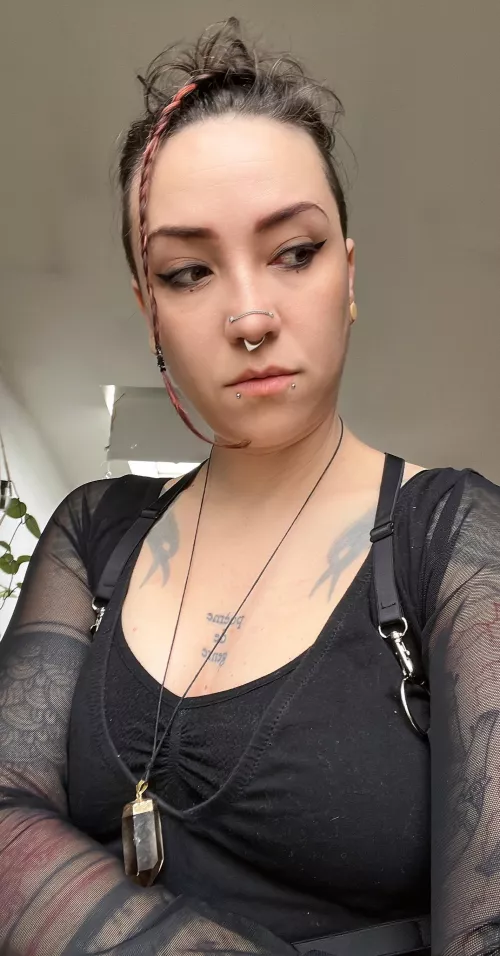 Morning everyone [NB] by UrsinaeVespera