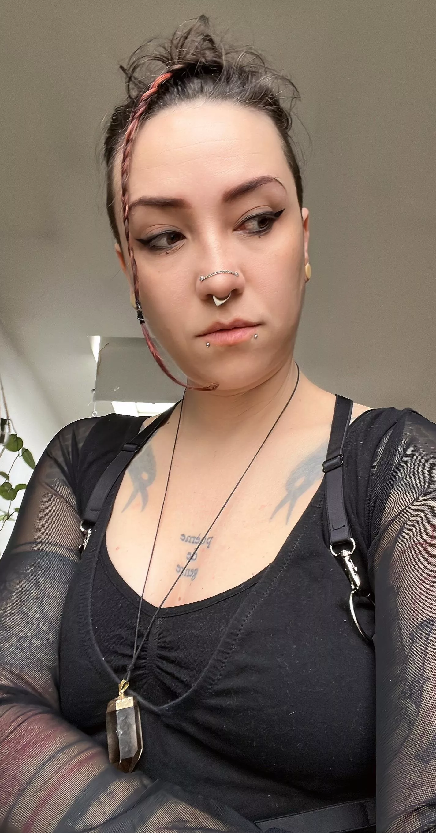 Morning everyone [NB] posted by UrsinaeVespera