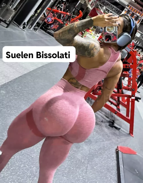 Muscles + Big Fake Ass > Everything by vocaza