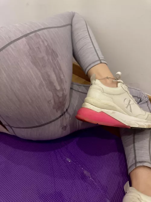 My dirty leggings after yoga lesson👅😏 by Yooya_Yooya