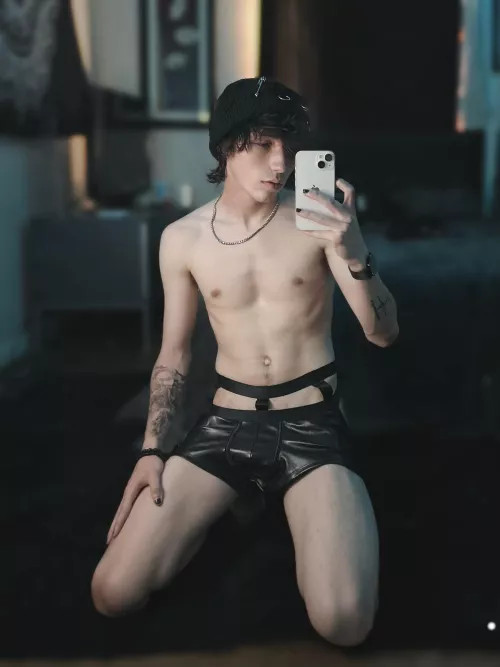 My girl broke up with me today so fuck it, I’m sucking cock tonight [19] 🥹🙊 by EyeAdmirable8206