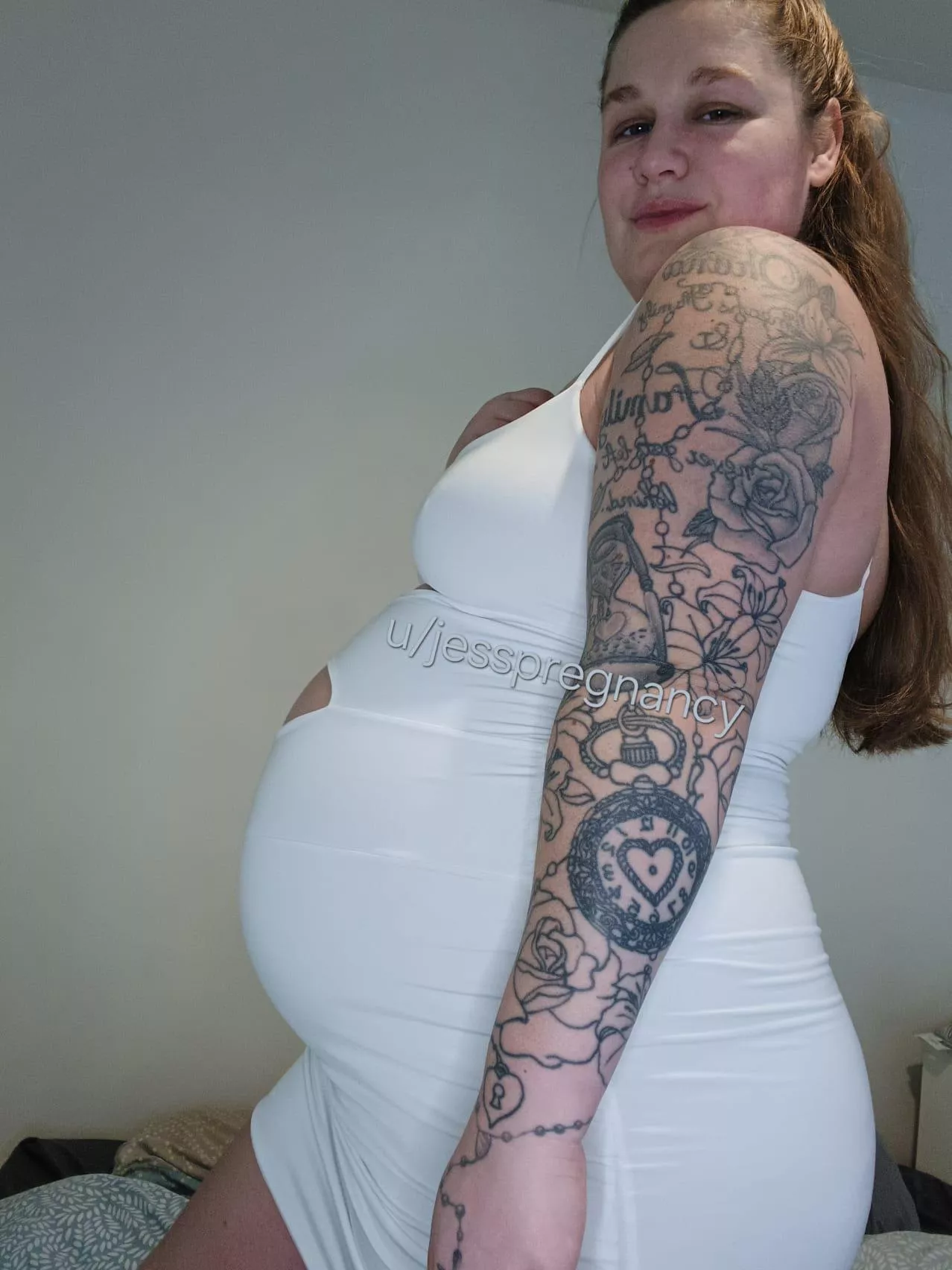 No make up and 9 months pregnant I'm feeling tired now but do I still look good?  posted by jesspregnancy