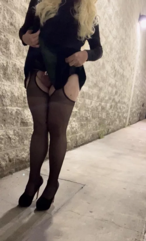 nothing to see here... by pjjamj