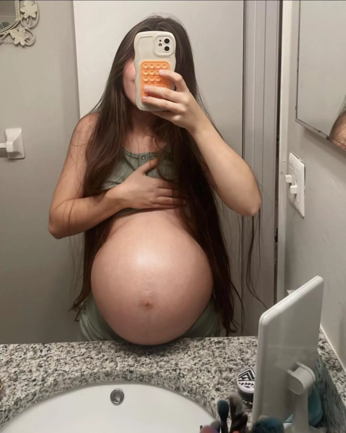 Second baby💗 posted by cloboxo