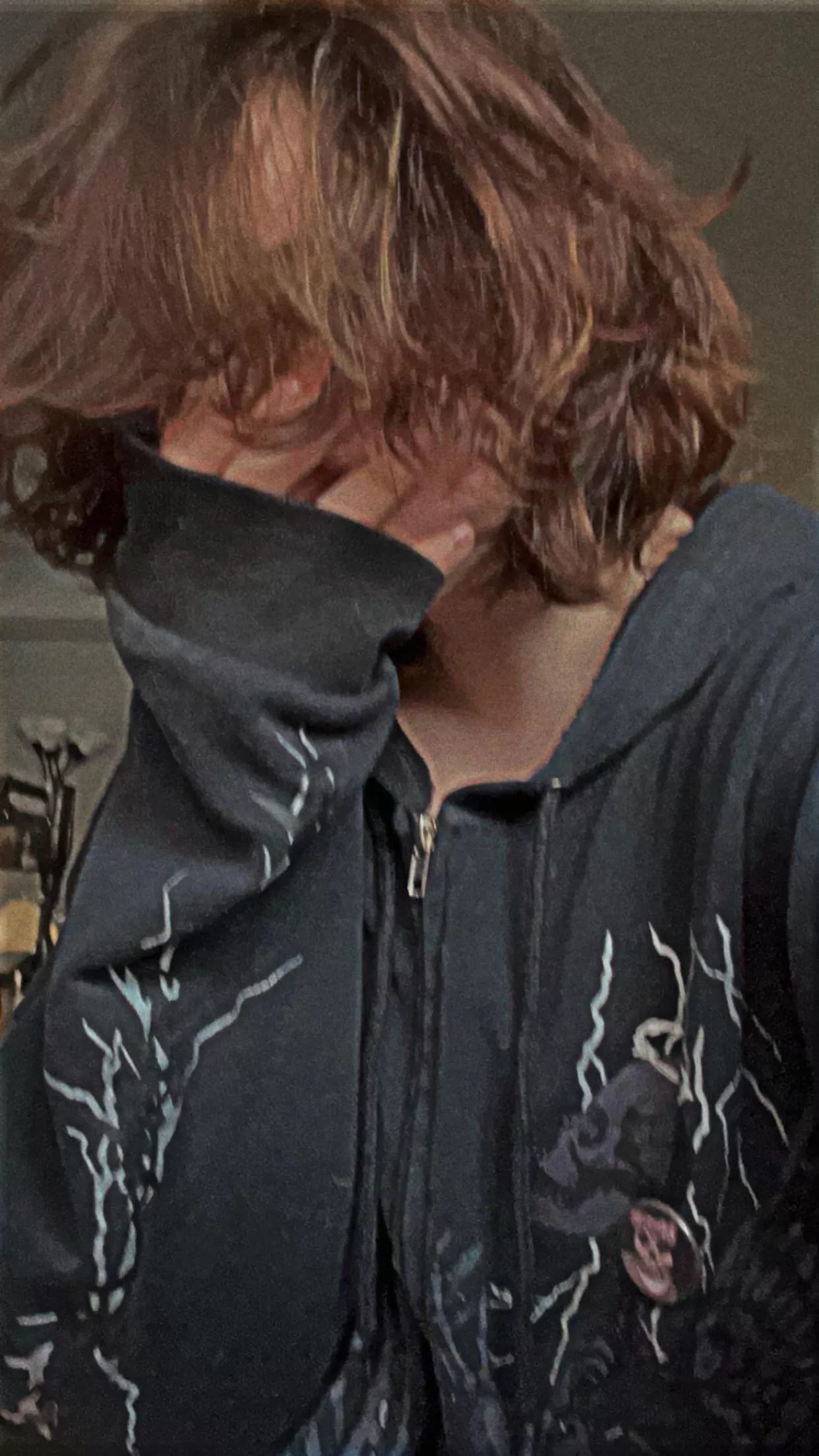 should I let it grow out or cut it ^3^ posted by archiex3