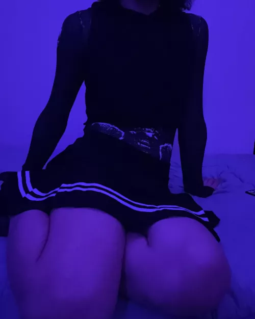 smooth thighs :) by voidfemboy