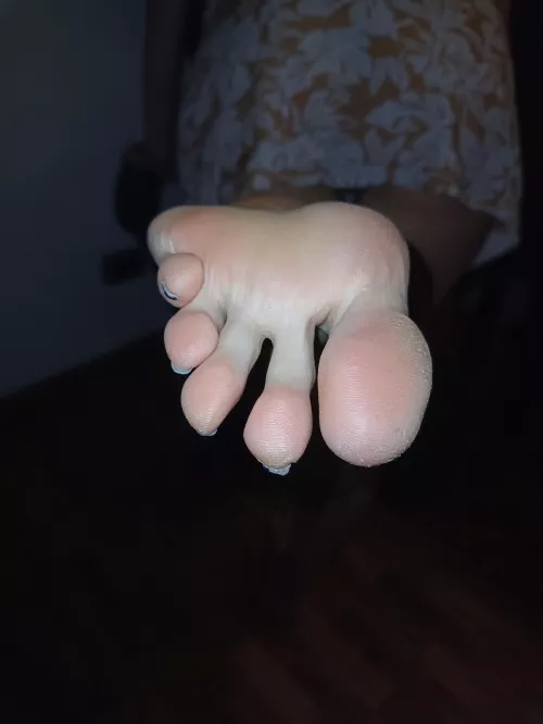 sole close up by claritafeet