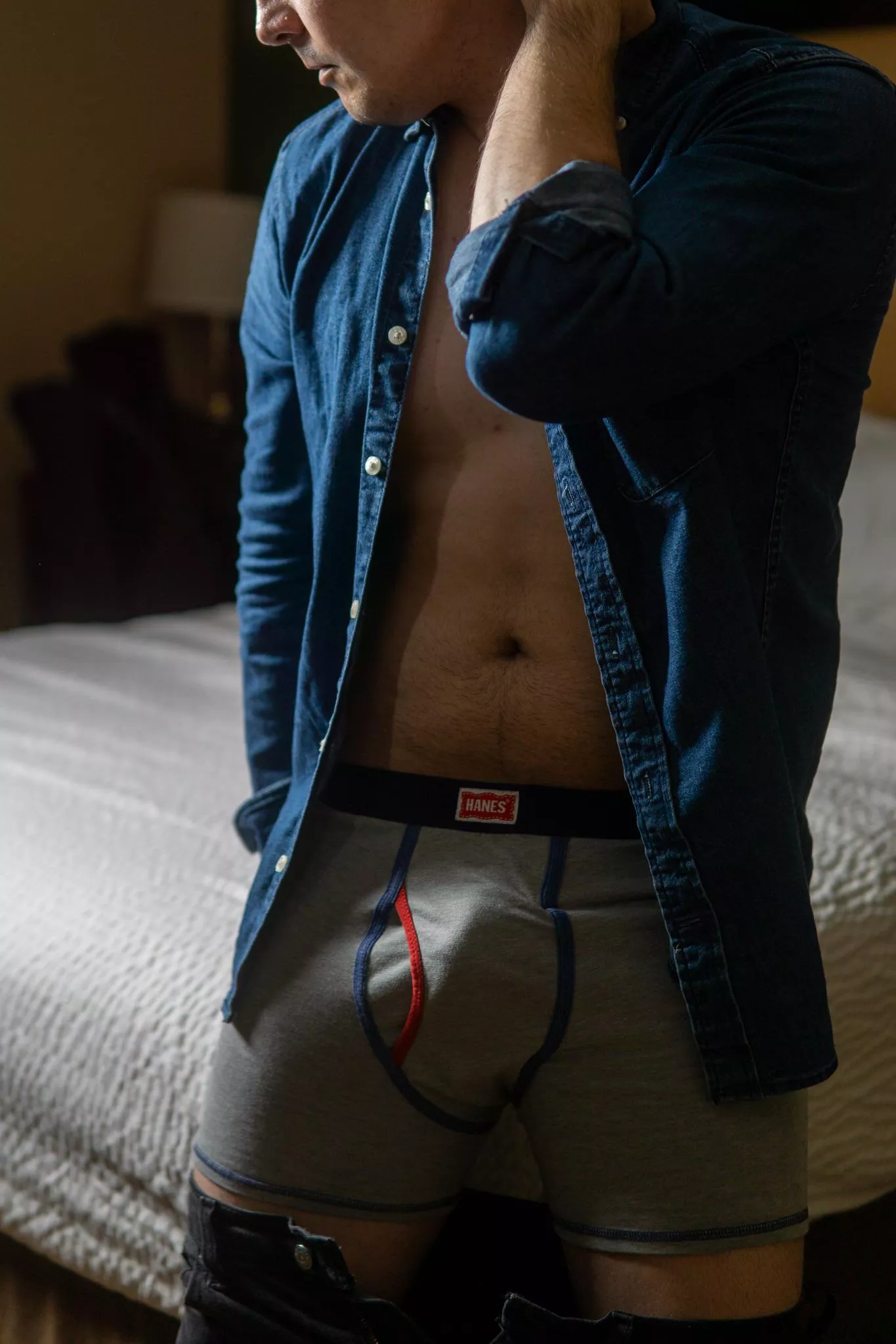 Some hotel room fun posted by chitownthrow92