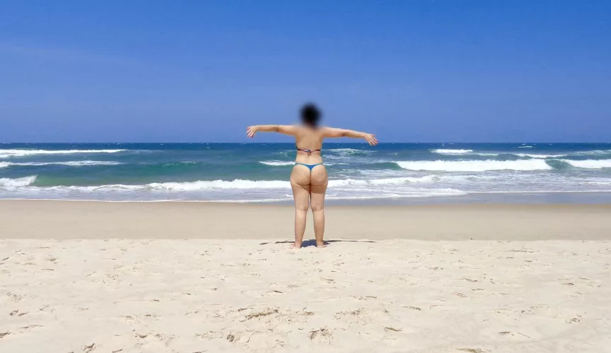 suns out buns out by CasalAnaL