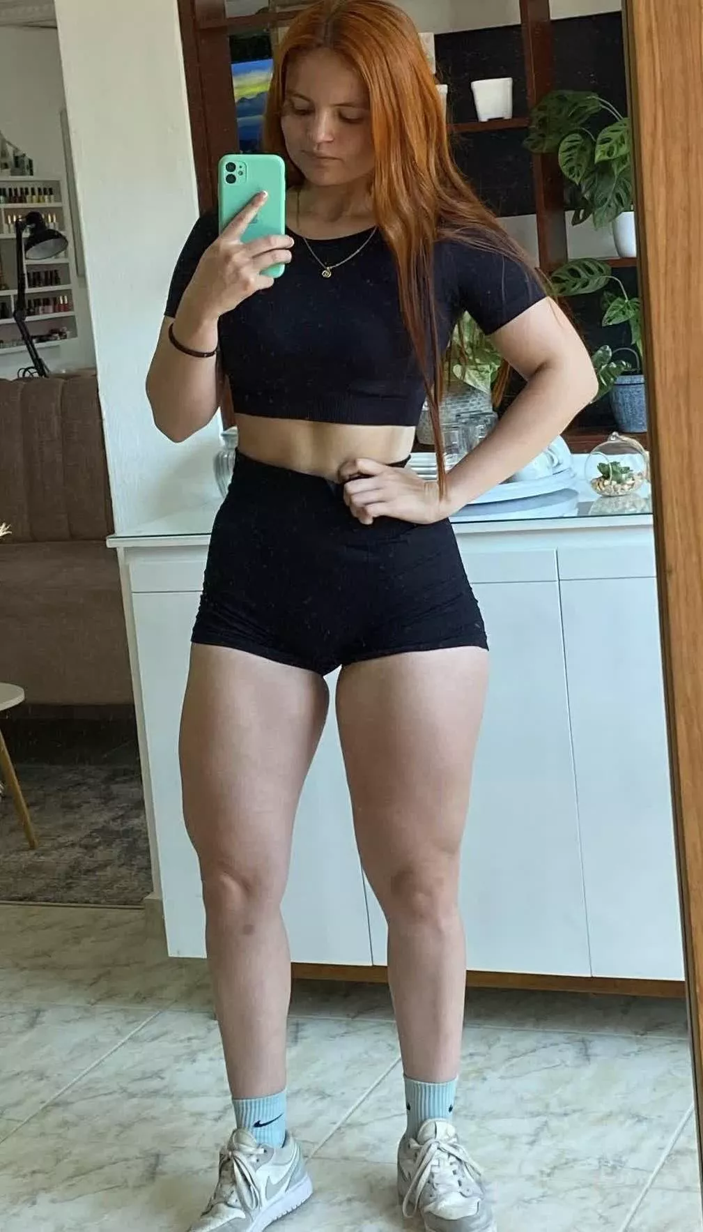 The prettiest legs in college posted by Gorgeous-Jessica