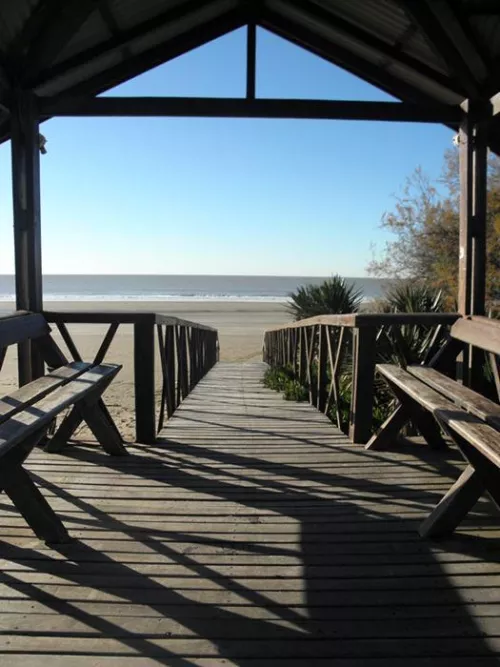 We have been taking this family trip to Las Toninas for ten years, I love this beach, it is my favorite part of the year 💆🏽⛱️ by Targa-ryen