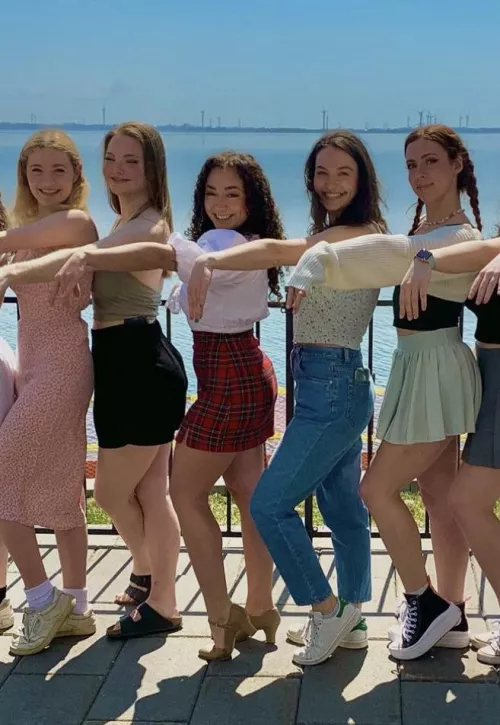 What order you taking these 5 college babes? by Barryl33