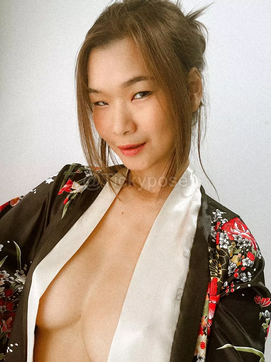 Wish you a happy Chinese New Year (F 25) posted by Tickypose