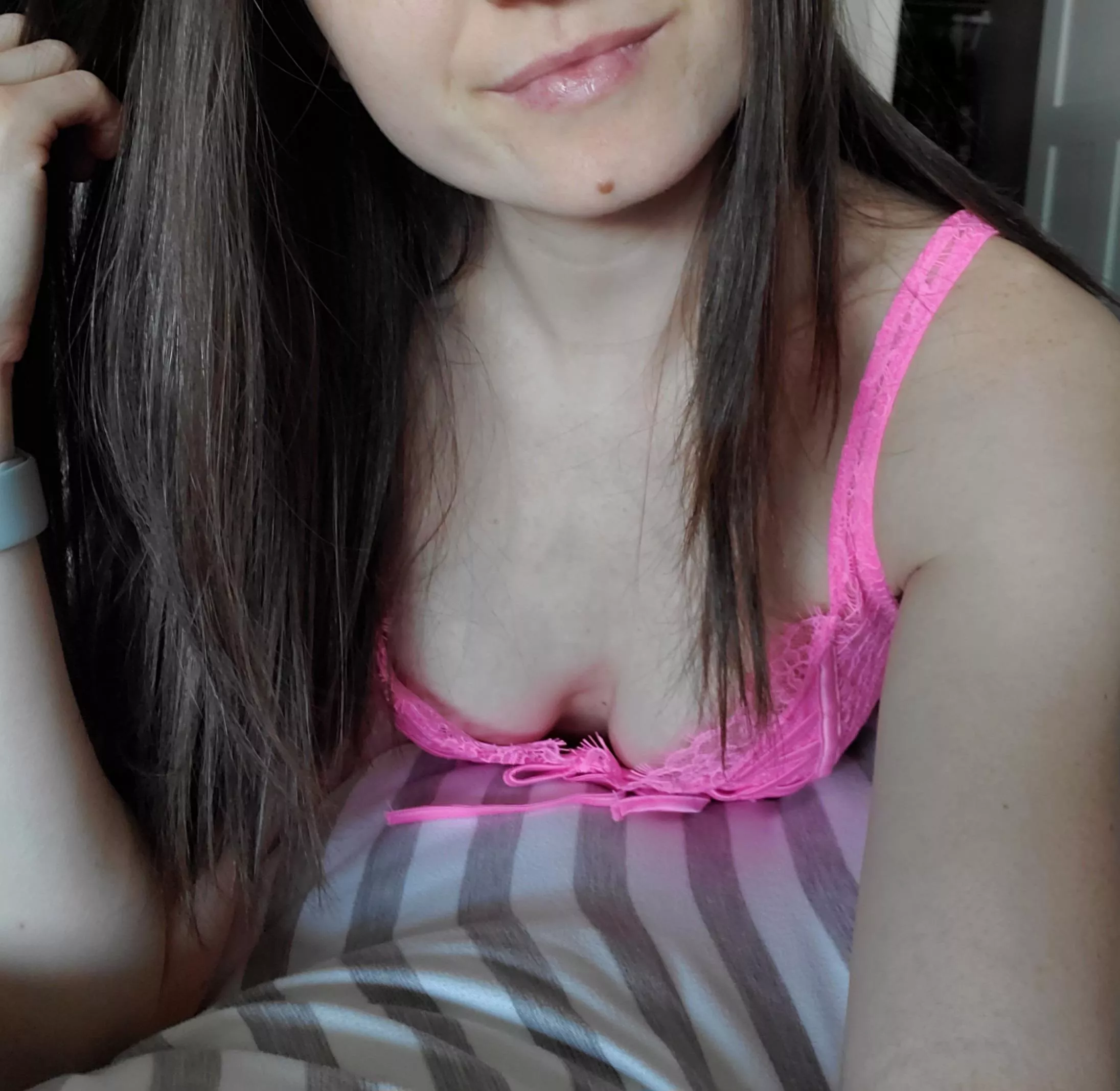Would you rather cum on my face or tits? posted by pamslittlesecret