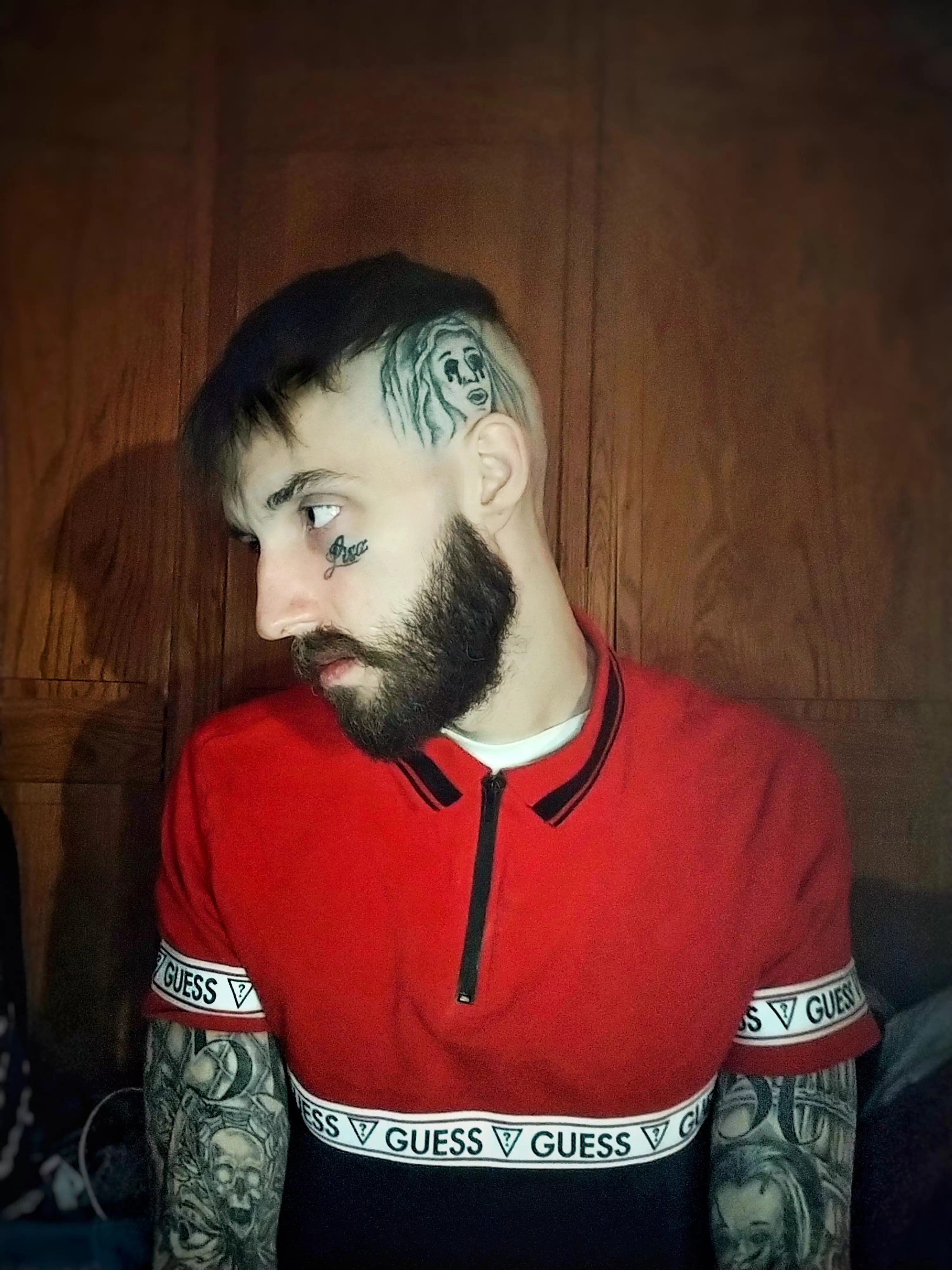 Your virtual BF posted by Dik_Vicious