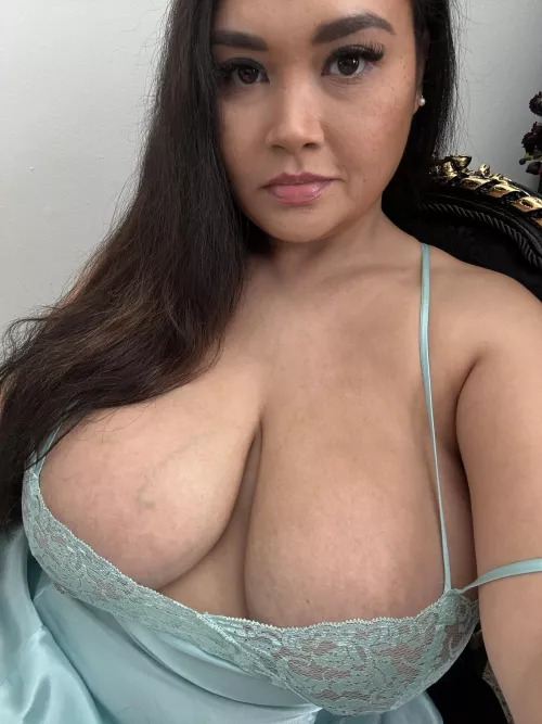 A day without cleavage is a day wasted  by Imyourdreamgrrrl