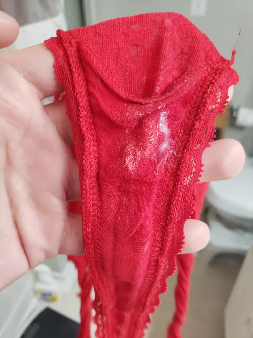 Amazing scent on this one  by naughtylittler