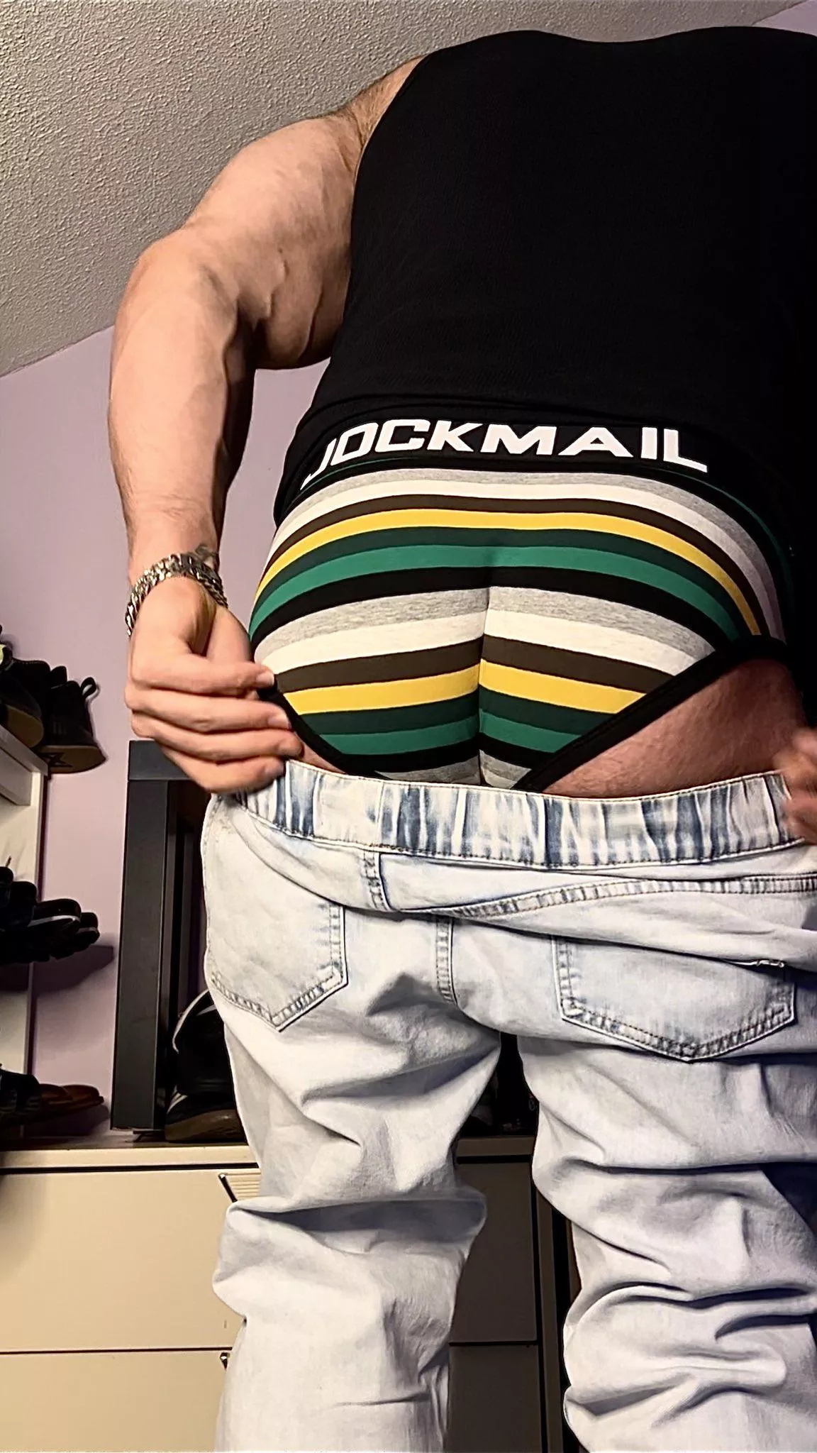 Big Daddy (32)(m) posted by Damiantheone96