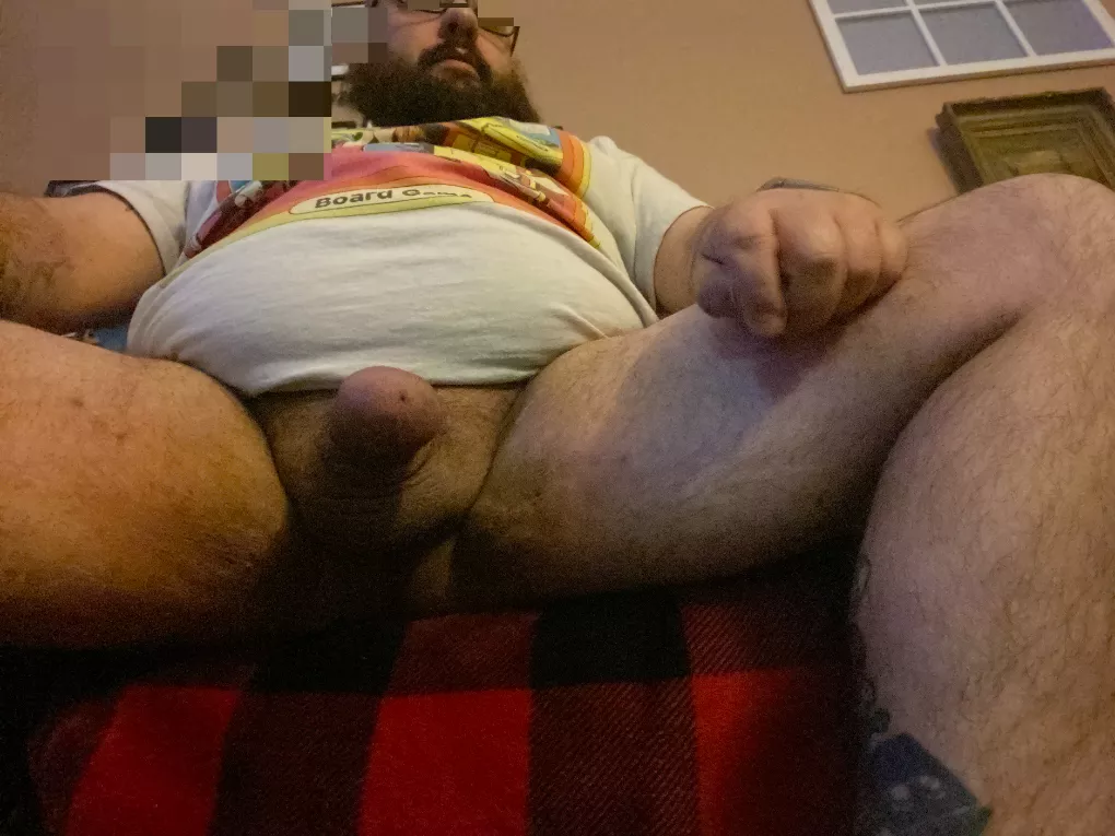 Could use some company on this couch. posted by Scorpio83Al