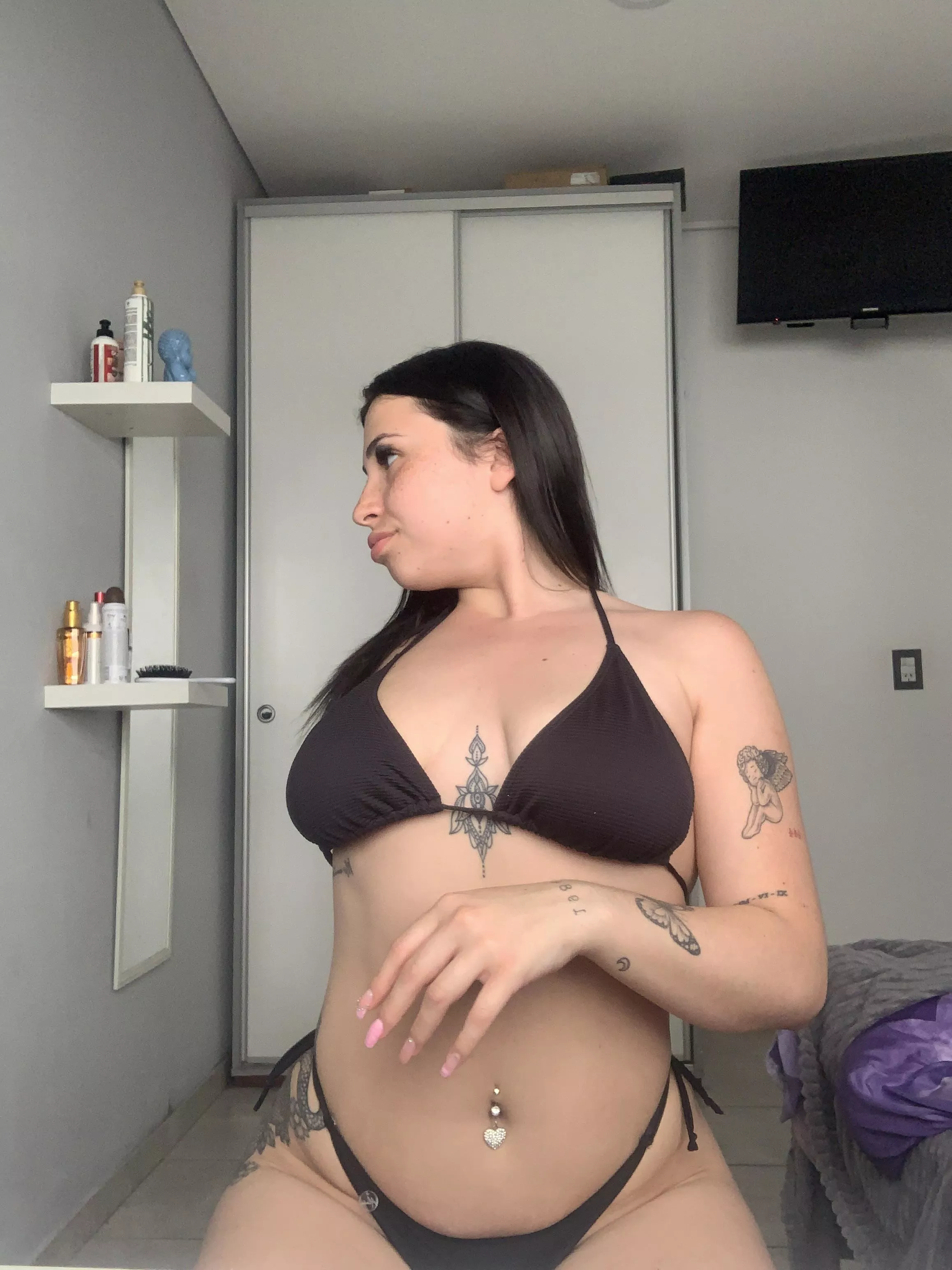 Do I look good in my bikini? posted by auseratzly