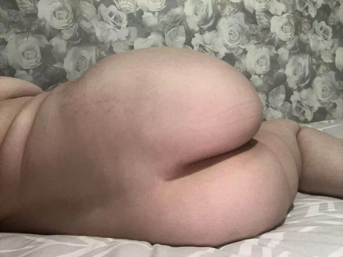 Fat ass equals fat dick needed by CutieKC