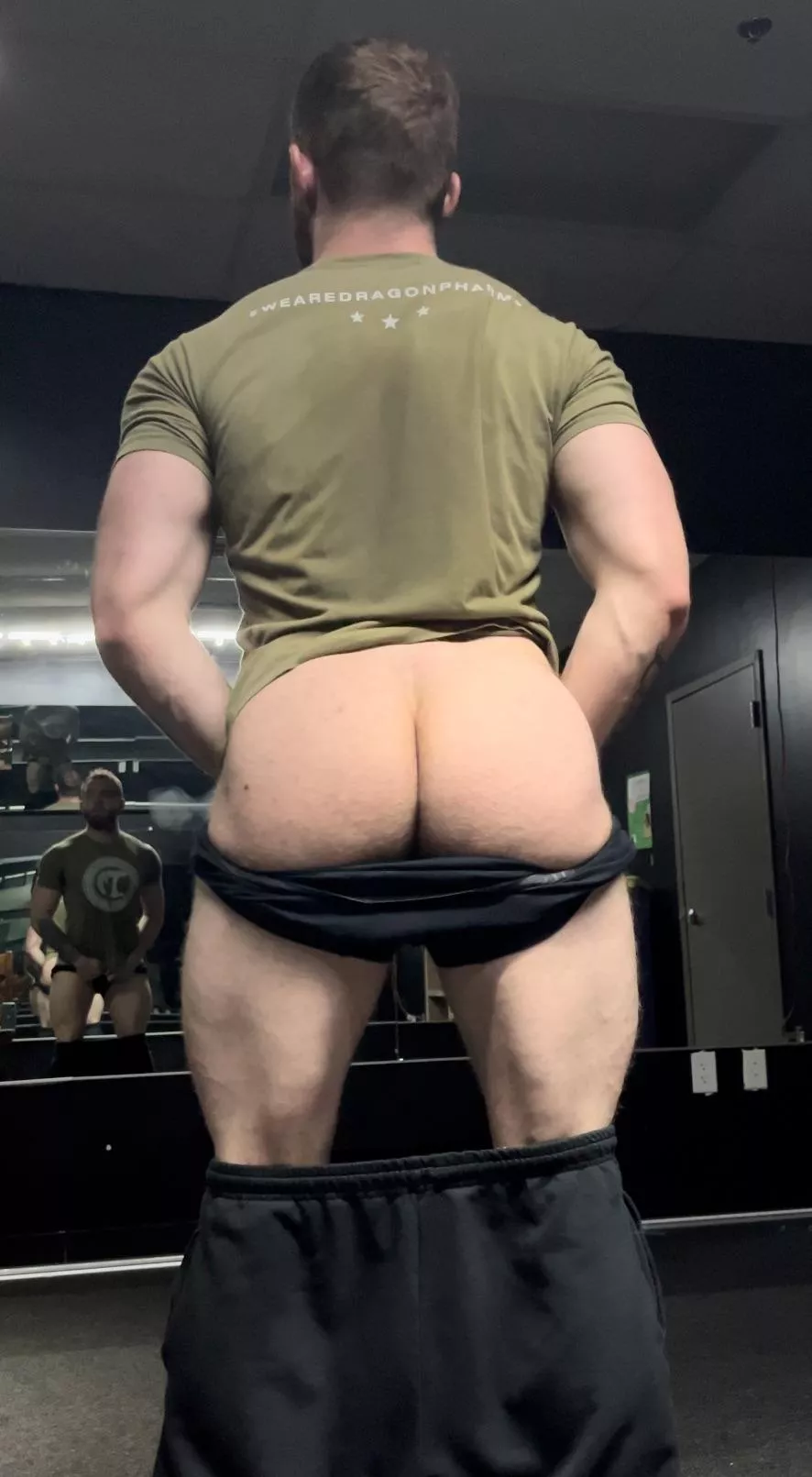 Get your tongue deep in there like a good bitch posted by HTXthrowawayyyy