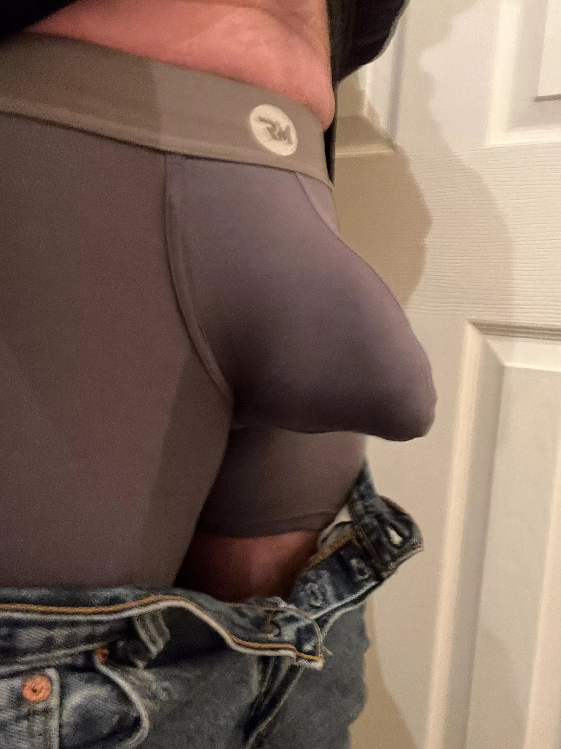 Good afternoon  posted by voyeurme