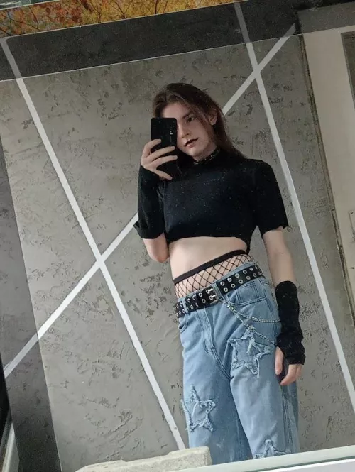 ❤️ Haii ❤️ by TimelyImprovement770