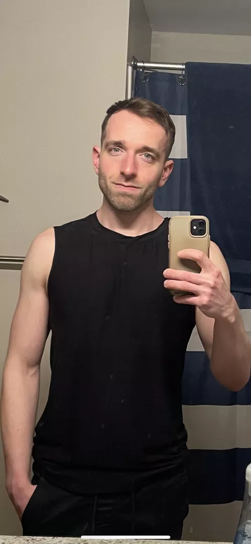 Happy Monday bros by IbizaUBetch