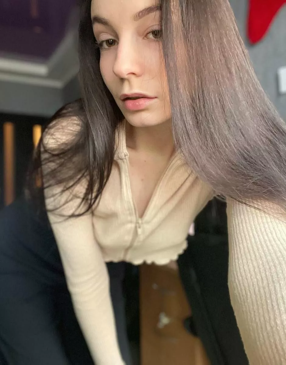 I can be your little doll fot tonight ;) posted by buyrun