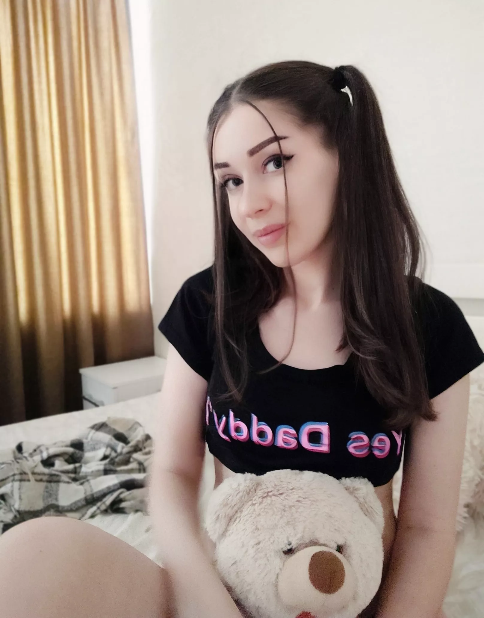 I feel cute  posted by SweetieAlyona