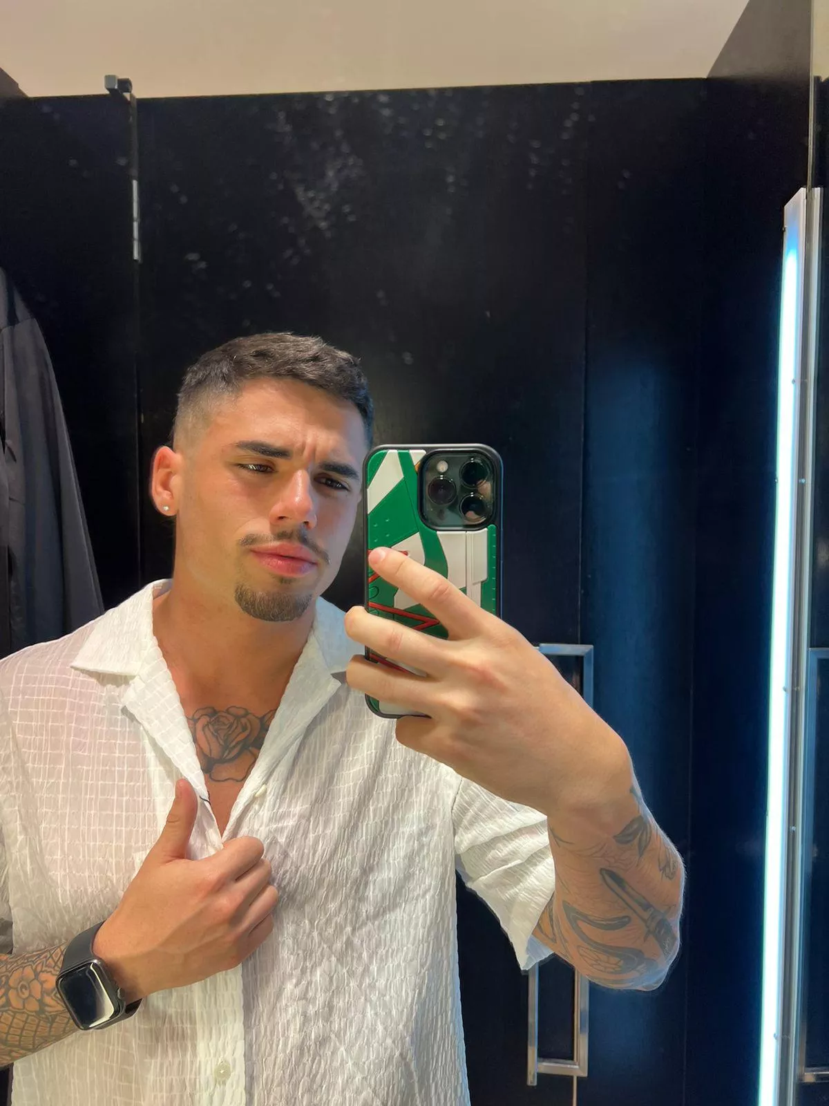 I want us to enjoy together ! posted by MartinBautista