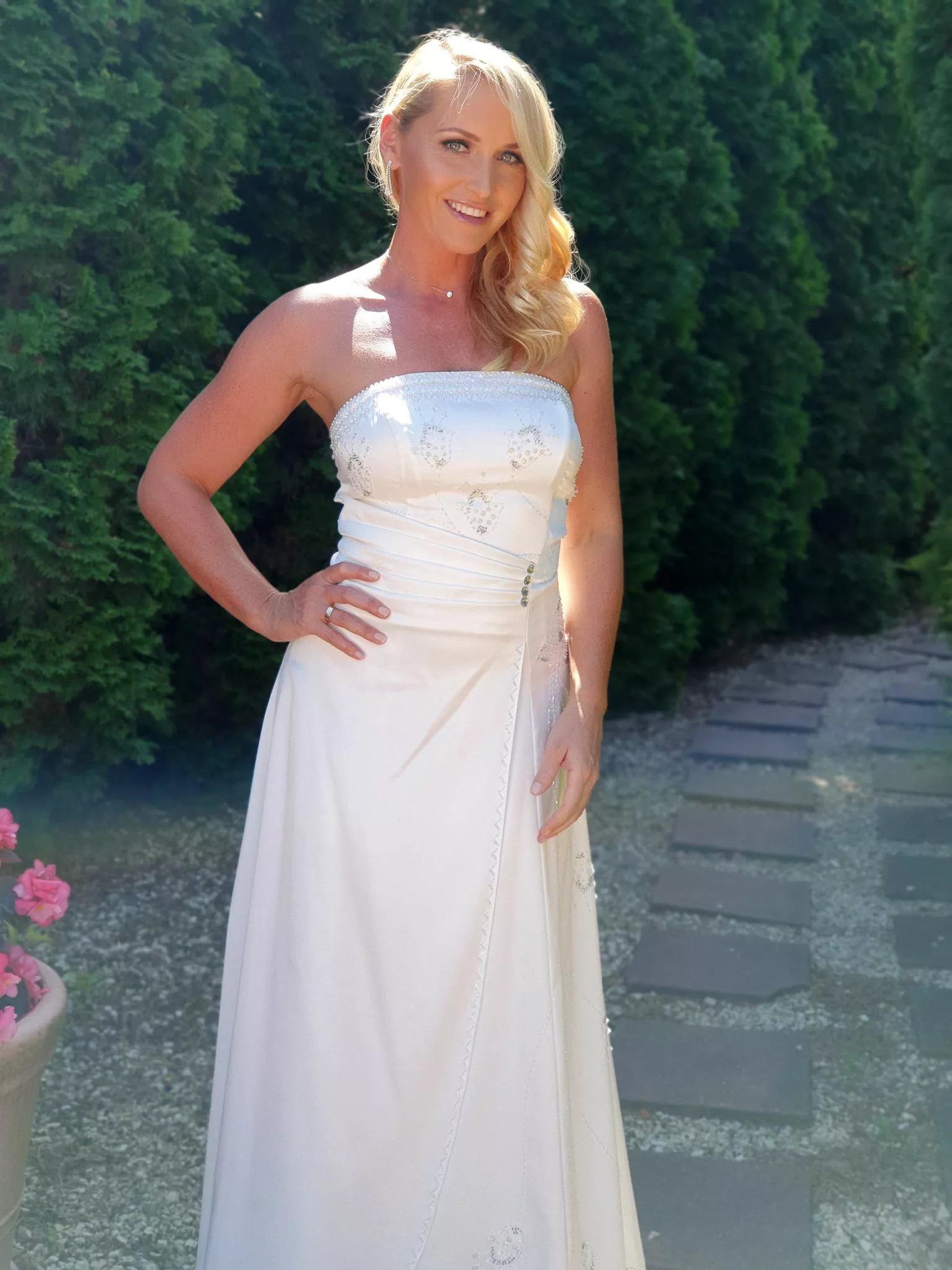 Kathia Nobili posted by Remarkable_Box9427