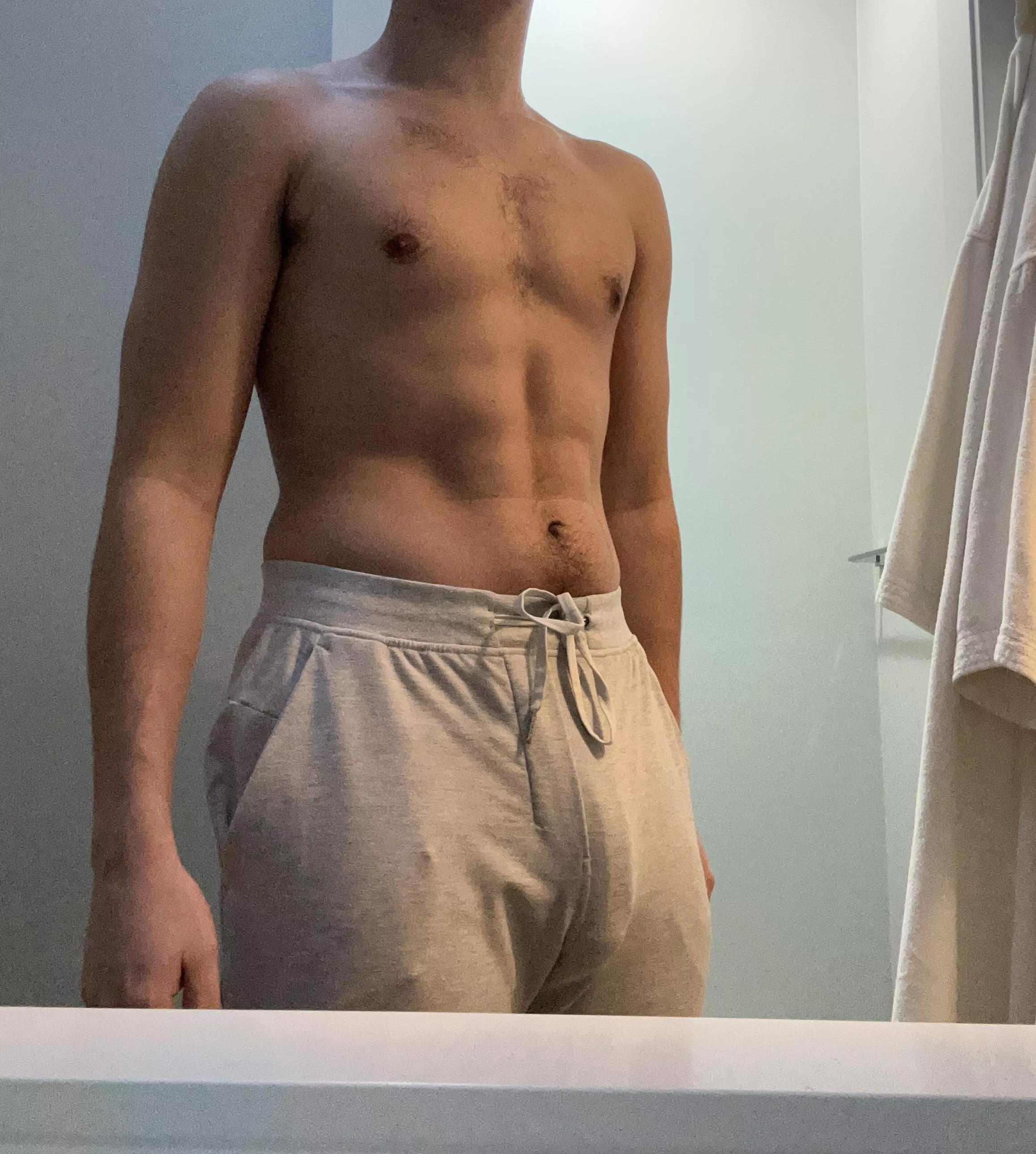 My gf hates these sweats  posted by Quiet-Primary5018