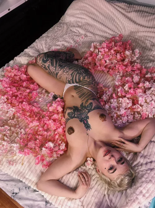 My hair looks beautiful by Uncosenya