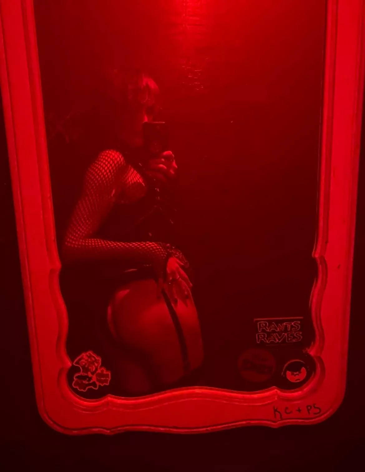 My natural habitat: half naked in the venue bathroom posted by hillhousenotsane