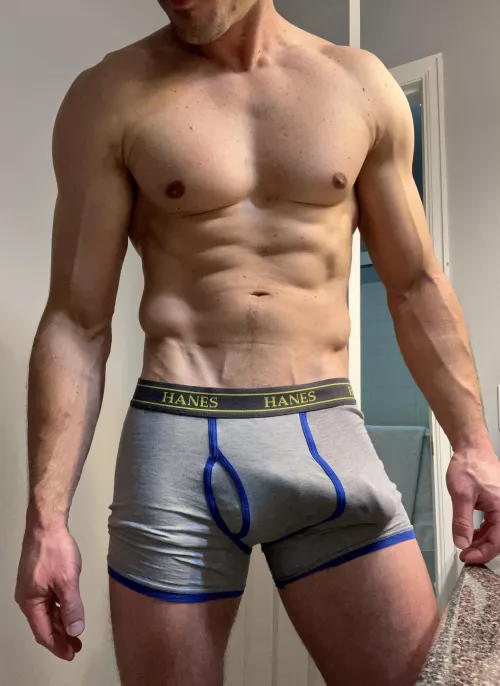 Old Hanes doing their job by Logansteves