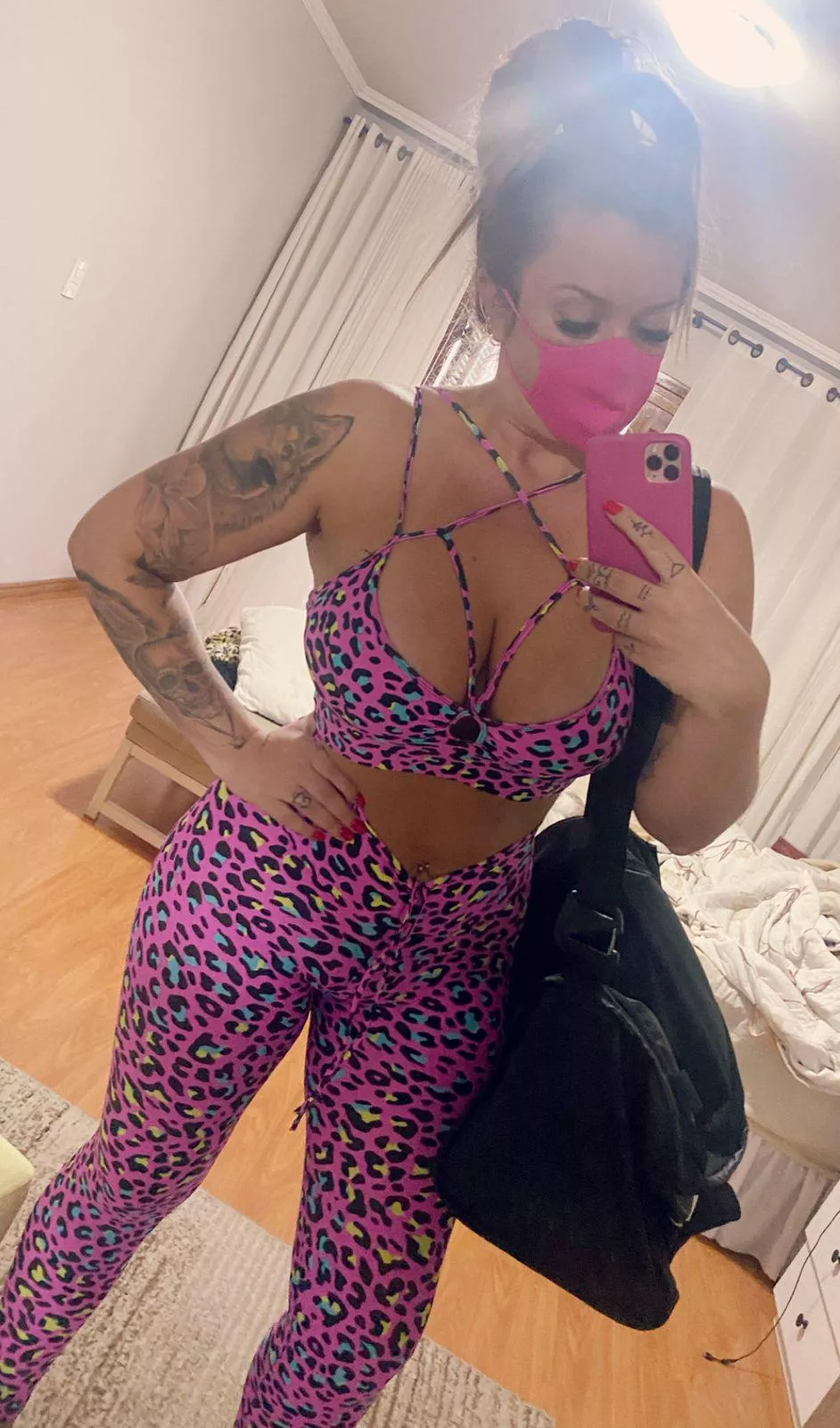 Pinkysh as Im posted by Spicyninah