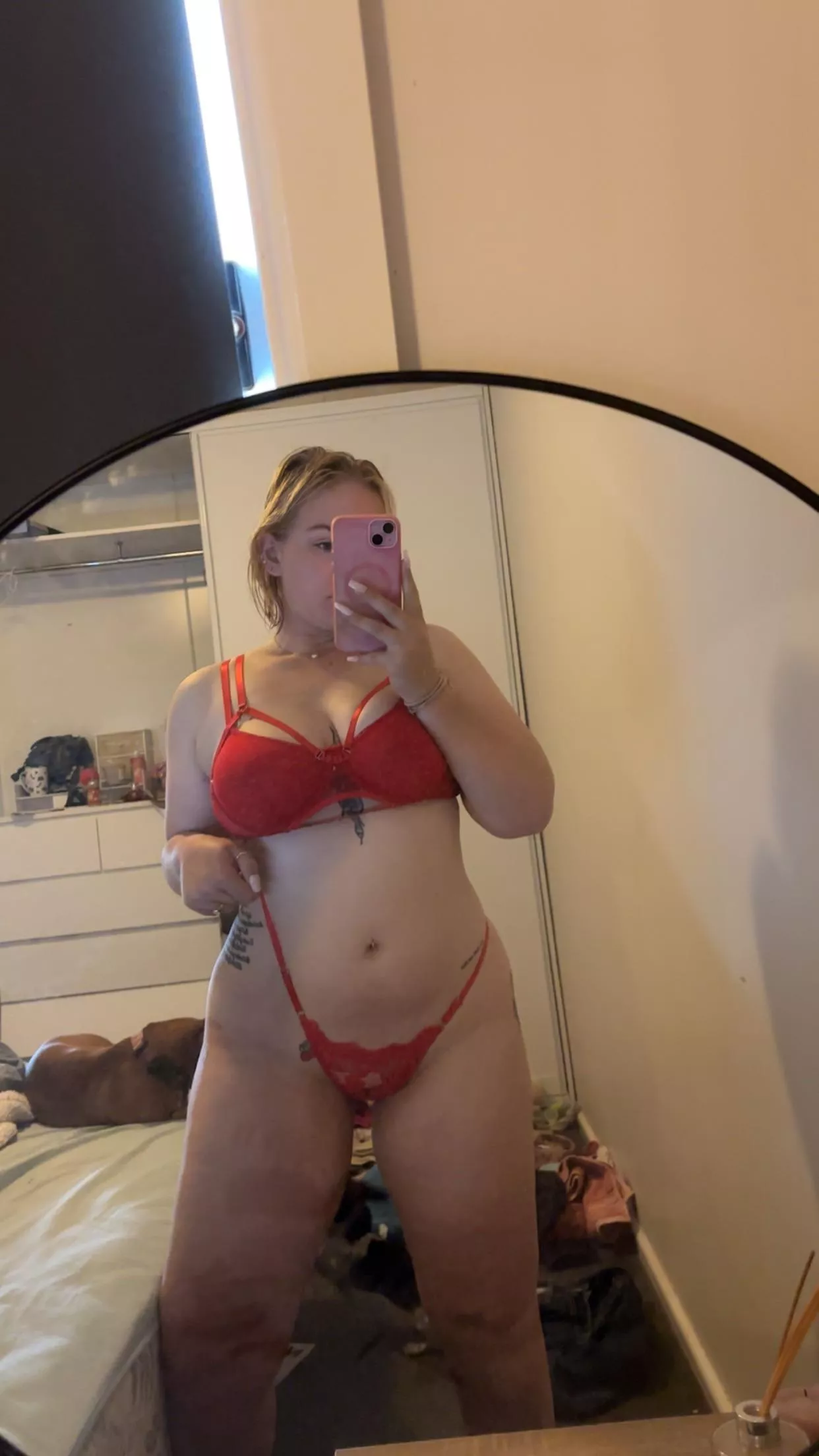 Rural Aussie gal posted by MiltonFoster584