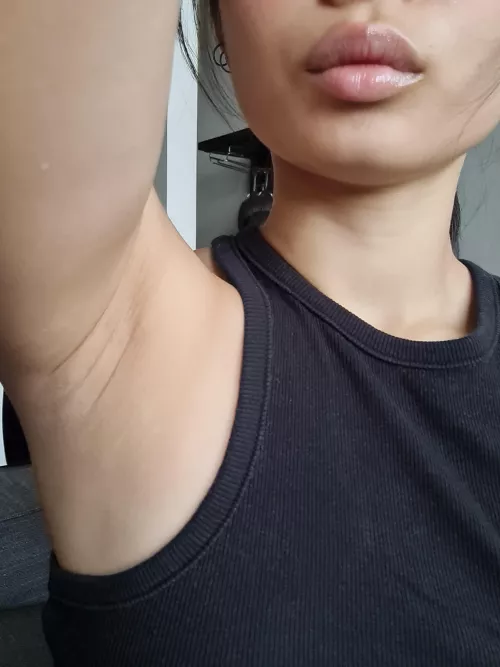 Smooth asian armpits by jfit_j
