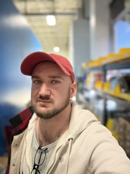 Taking the rest of the day off because I deserve it ☀️ by JustGenerico