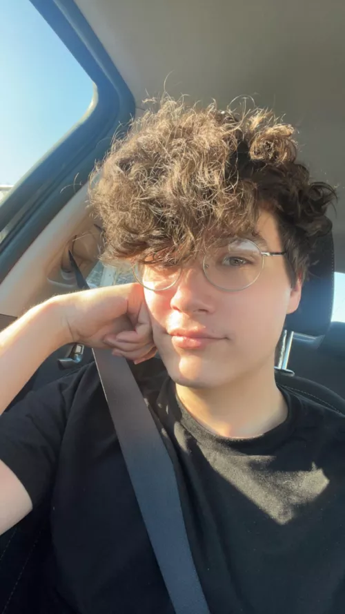 the sun made me look pretty by brightnewsboy