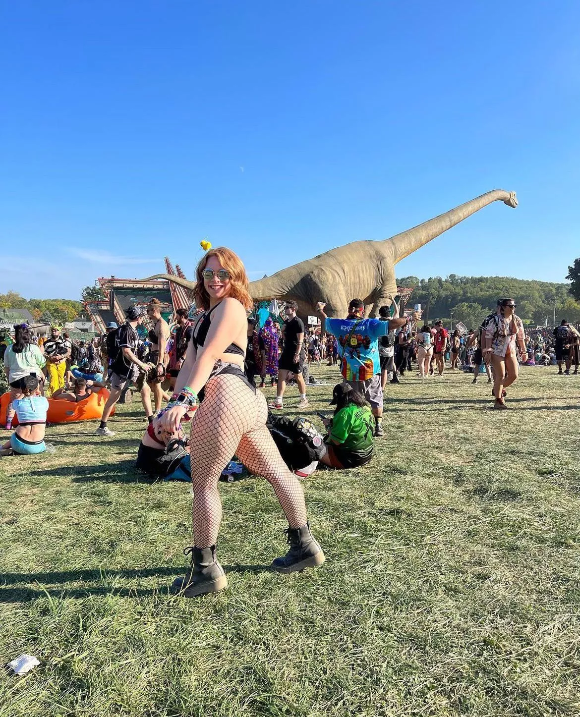 Thick Rave Ass posted by Sea-Safe9941