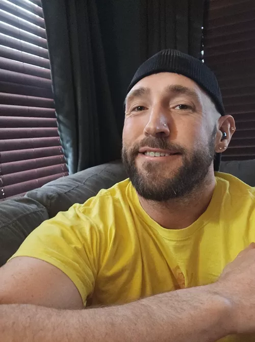 Was a busy day filled with work and studying but making sure someone sent you a smile today!  by Ok-Property-2949